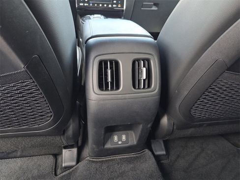 Used 2024 Hyundai Tucson Limited image 17