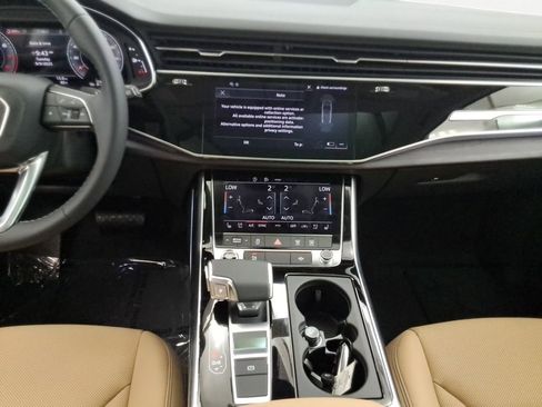 New 2025 Audi Q7 2.0T Premium Plus image 13