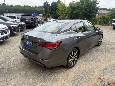Used 2021 Nissan Sentra SV w/ SV Premium Package FWD image 7