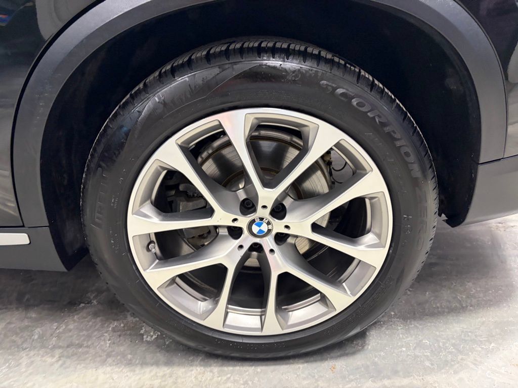 Used 2019 BMW X5 xDrive40i w/ Convenience Package AWD/4WD image 26