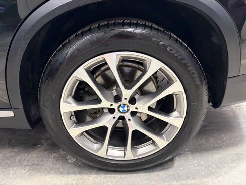 Used 2019 BMW X5 xDrive40i w/ Convenience Package AWD/4WD image 26