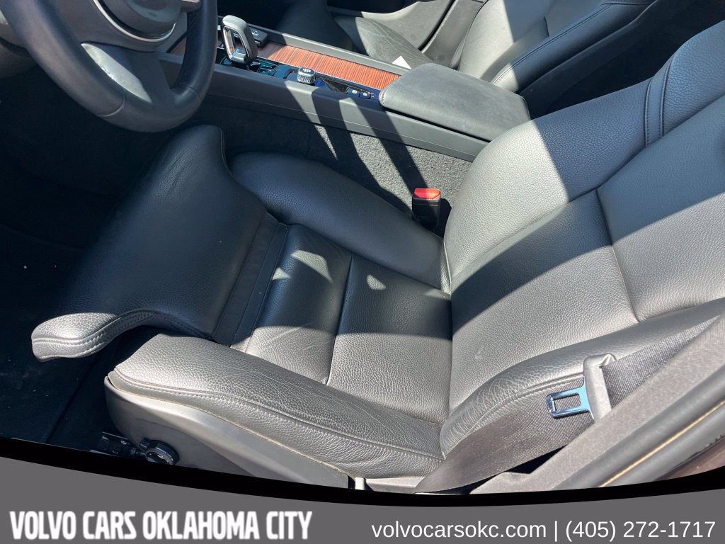 Certified 2024 Volvo S60 B5 Ultimate w/ Climate Package AWD/4WD image 9