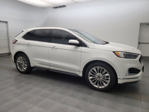 Used 2020 Ford Edge Titanium w/ Equipment Group 301A FWD image 11
