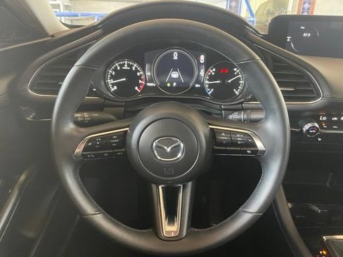 Used 2025 MAZDA MAZDA3 s FWD image 13