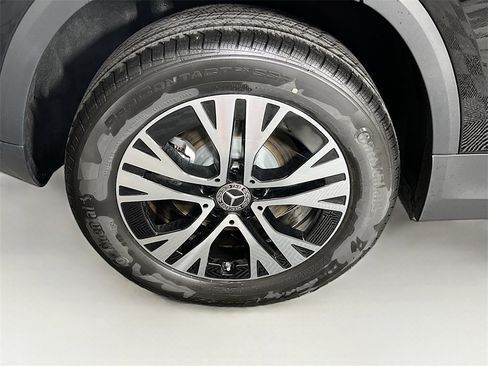 New 2025 Mercedes-Benz GLA 250 4MATIC image 35