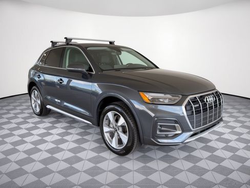Used 2023 Audi Q5 2.0T Premium Plus w/ Premium Plus Package AWD/4WD image 7