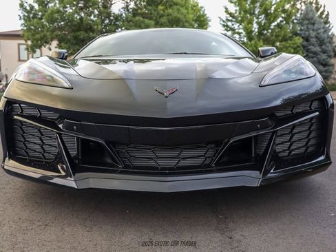 Used 2023 Chevrolet Corvette Z06 RWD image 71