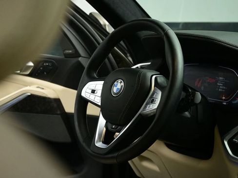 Used 2021 BMW X7 xDrive40i w/ Premium Package AWD/4WD image 72