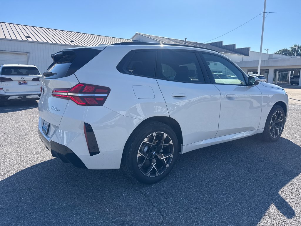 Used 2026 BMW X3 xDrive30i w/ Premium Package AWD/4WD image 5