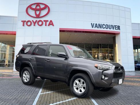Certified 2019 Toyota 4Runner SR5 AWD/4WD image 1