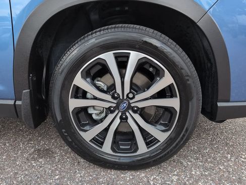 Used 2023 Subaru Forester Limited AWD/4WD image 11