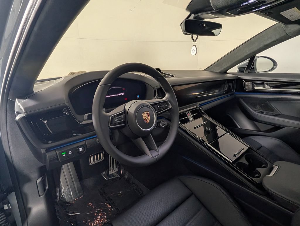 Certified 2026 Porsche Panamera GTS AWD/4WD image 4