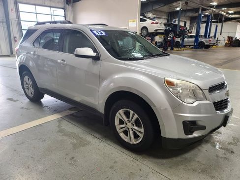 Used 2013 Chevrolet Equinox LT w/ Driver Convenience Package AWD/4WD image 4