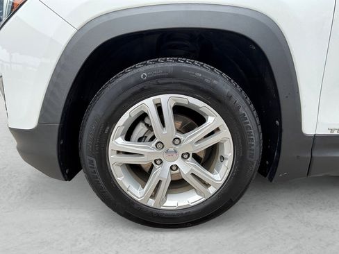 Used 2020 GMC Terrain SLE image 28