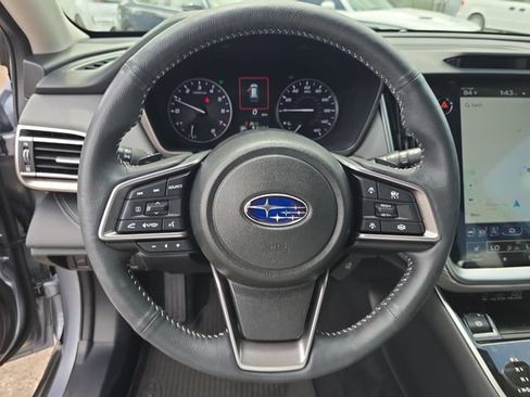 Used 2025 Subaru Outback Limited w/ Tech Package 3 AWD/4WD image 31