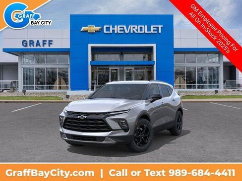 New 2025 Chevrolet Blazer LT w/ Convenience Package image 9