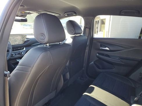 New 2026 Buick Envista Preferred w/ Convenience II Package image 9