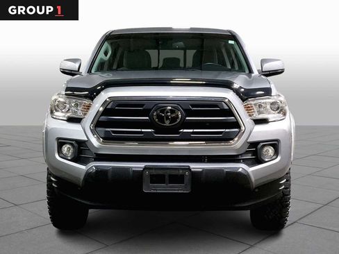 Used 2019 Toyota Tacoma SR5 image 3