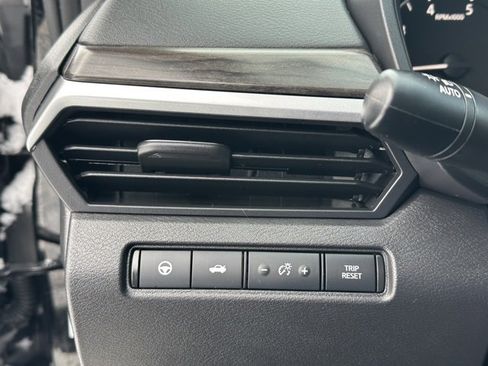 Certified 2023 Nissan Altima 2.5 SL image 21