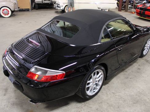 Used 2002 Porsche 911 Cabriolet image 17