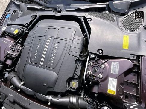 Used 2011 Jaguar XK Convertible image 20