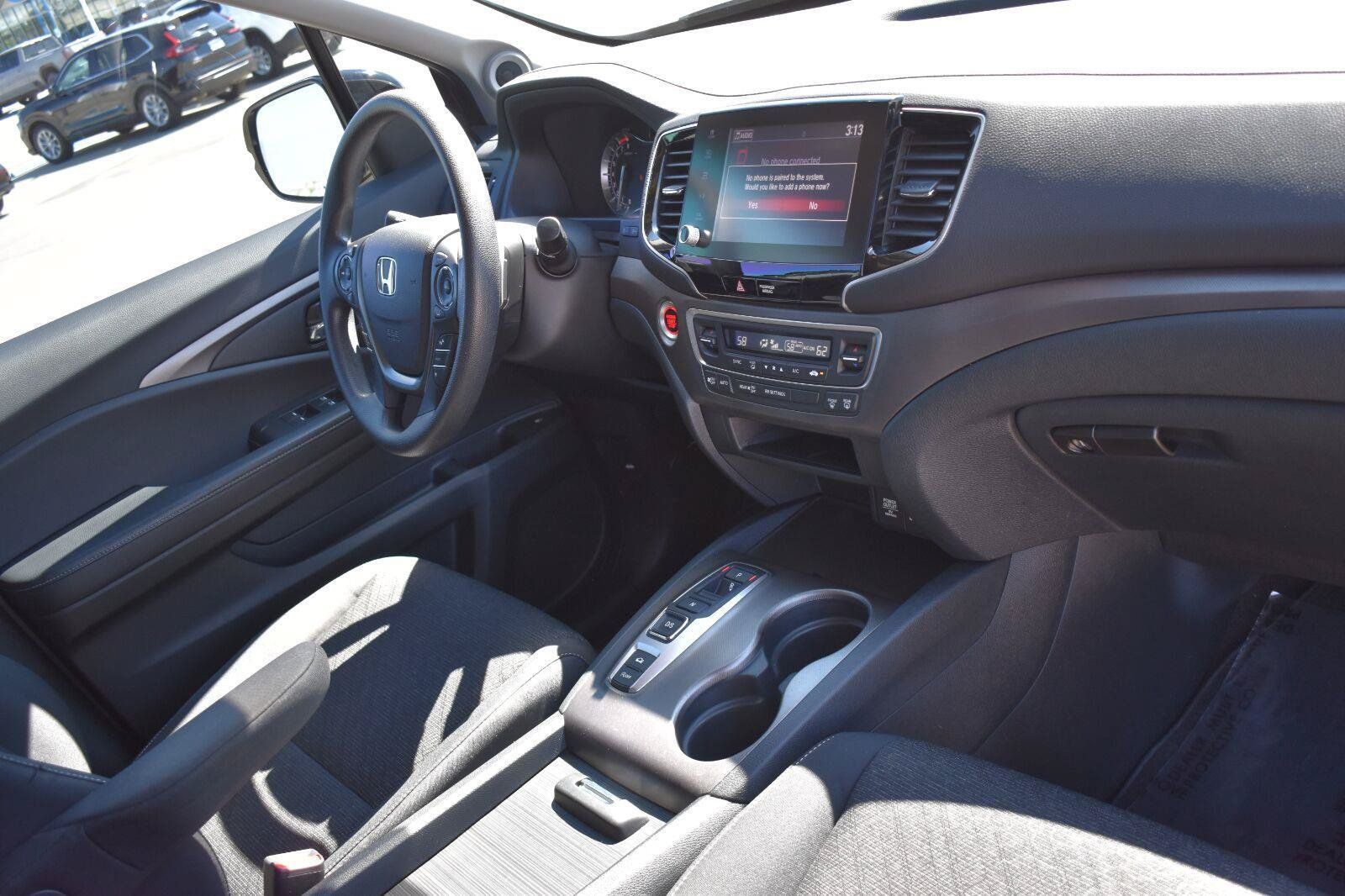 Used 2023 Honda Ridgeline Sport image 13