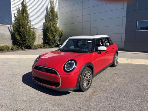 Certified 2025 MINI Cooper S image 3