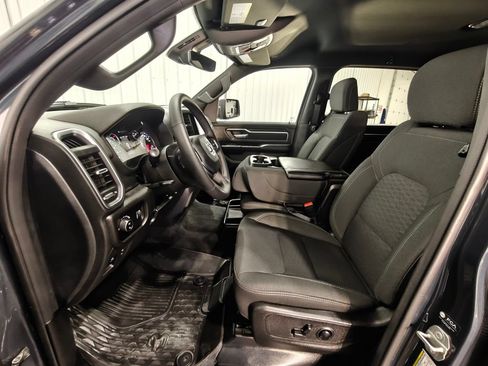 Used 2025 RAM 1500 Big Horn AWD/4WD image 28
