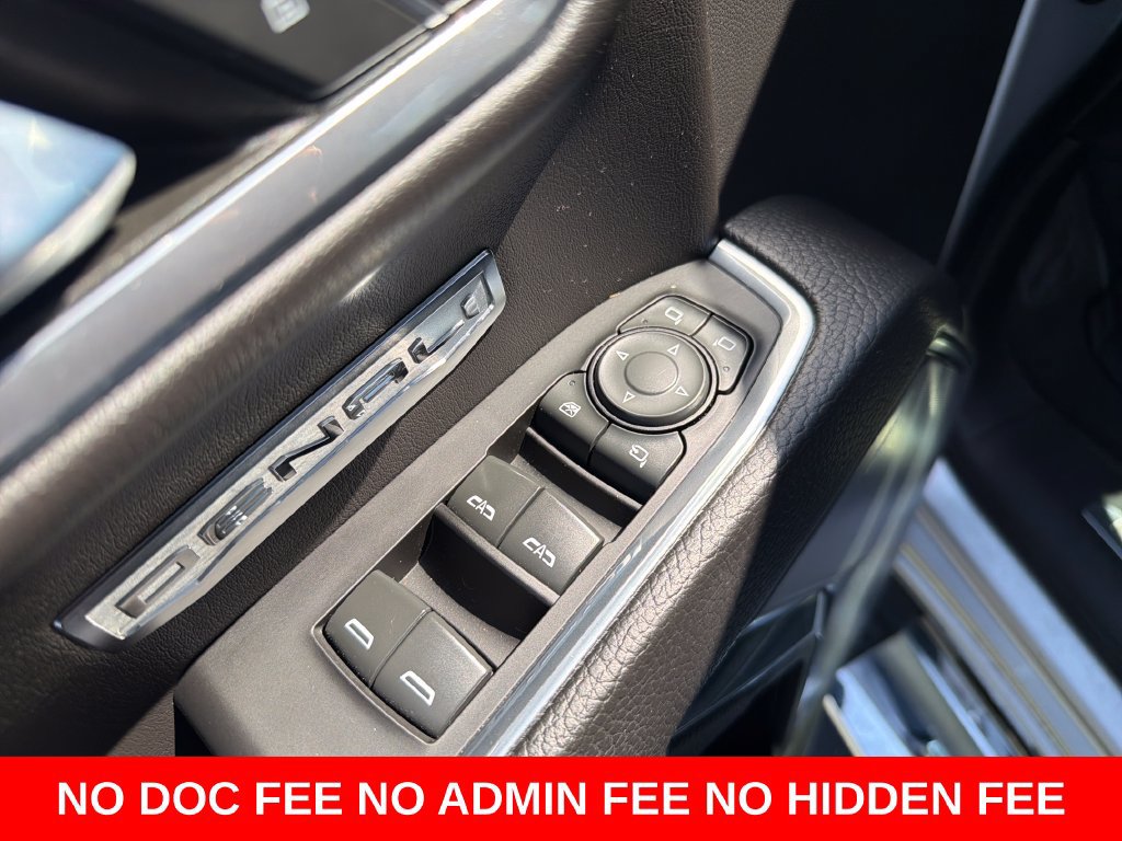 Used 2022 GMC Sierra 1500 Denali AWD/4WD image 12