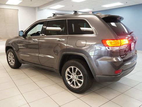 Used 2016 Jeep Grand Cherokee Limited AWD/4WD image 8