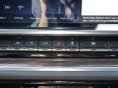 Used 2023 Chevrolet Silverado 1500 LT image 25