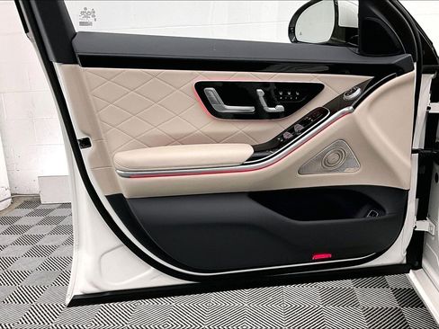 Certified 2022 Mercedes-Benz S 580 4MATIC Sedan image 23