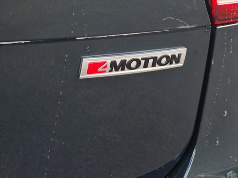 Used 2019 Volkswagen Tiguan SE w/ 3rd Row Seat Package image 36