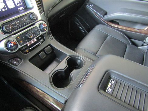 Used 2017 Chevrolet Suburban LT w/ Texas Edition Package image 21