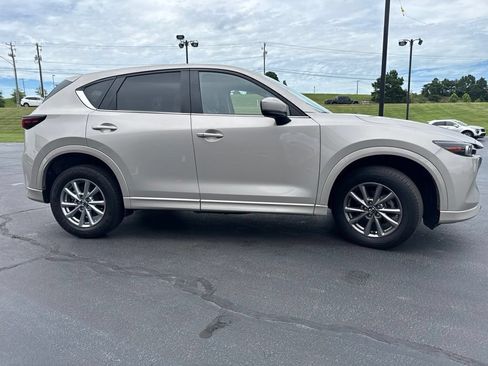 Used 2025 MAZDA CX-5 AWD 2.5 S w/ Preferred Package image 3