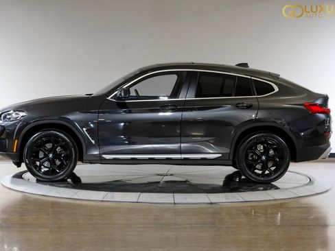 Used 2025 BMW X4 xDrive30i image 12