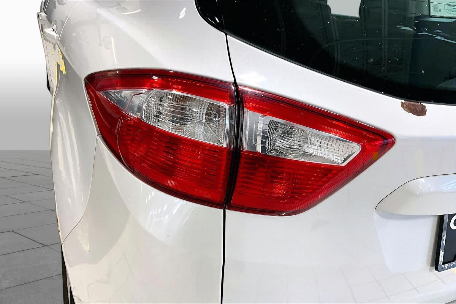 Used 2016 Ford C-MAX Energi SEL FWD image 27