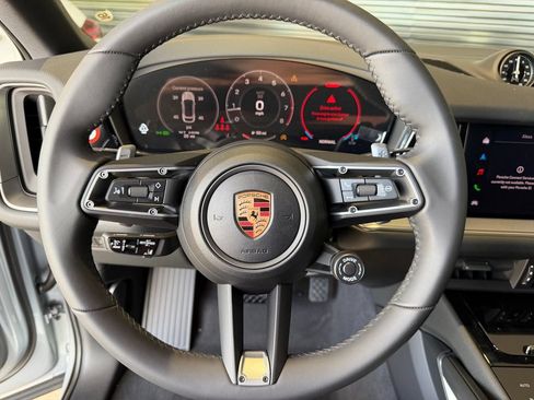 New 2026 Porsche Cayenne Coupe AWD/4WD image 17