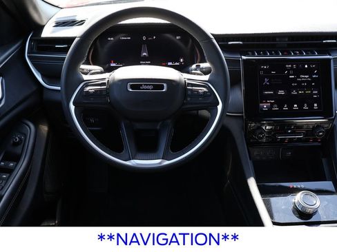 Used 2024 Jeep Grand Cherokee Altitude RWD image 6