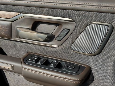 New 2026 RAM 1500 Limited AWD/4WD image 17