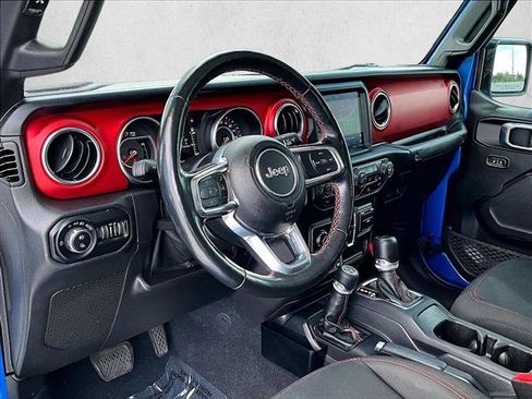 Used 2021 Jeep Gladiator Rubicon AWD/4WD image 14