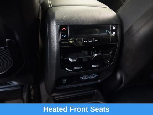 Used 2023 Jeep Grand Cherokee L Laredo AWD/4WD image 19