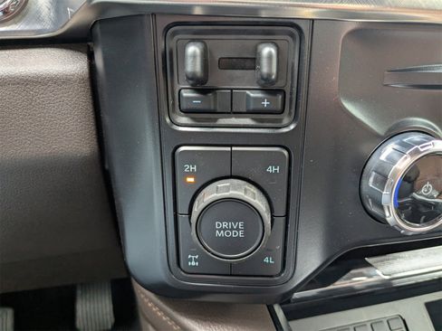 New 2025 Ford F250 King Ranch w/ Chrome Package image 24