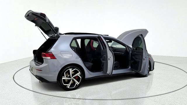 Used 2025 Volkswagen GTI SE FWD image 19