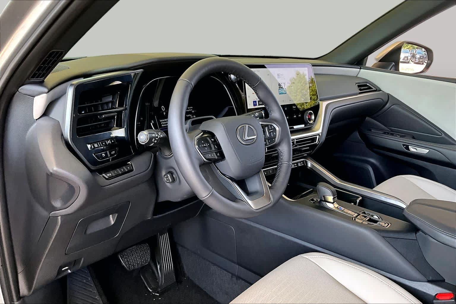 Certified 2026 Lexus TX 350 AWD w/ Technology Package image 15