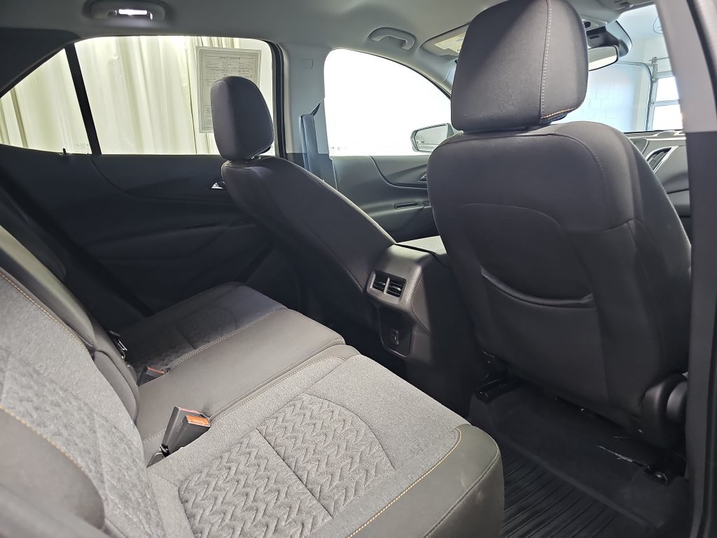 Used 2024 Chevrolet Equinox LT AWD/4WD image 14