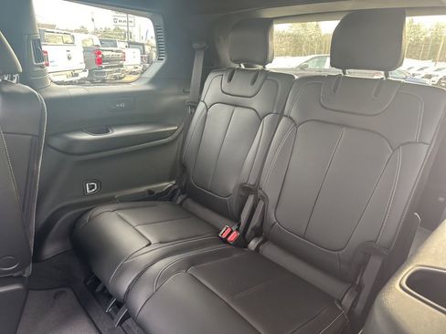 New 2026 Jeep Grand Cherokee L Limited AWD/4WD image 31