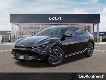 New 2025 Kia EV6 Light w/ Light LR Technology Package