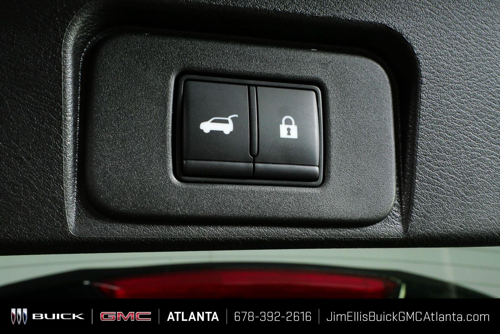 Used 2025 Nissan Rogue SV AWD/4WD image 32