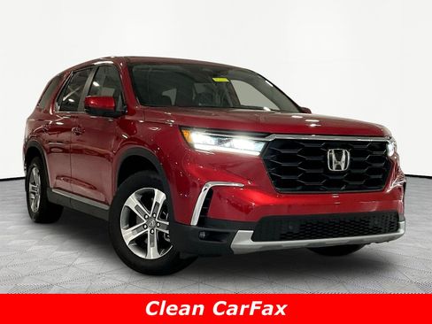 Used 2025 Honda Pilot EX-L image 3